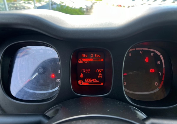 Fiat Panda cena 29900 przebieg: 130000, rok produkcji 2018 z Swarzędz małe 254